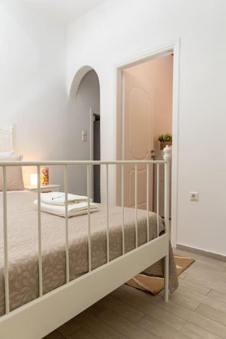 Avgerinos Villa Naxos City Bagian luar foto